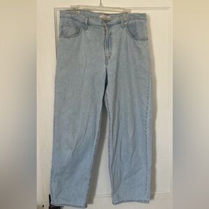 Women’s Levi’s Baggy Dad jeans. Size 31. Light wash